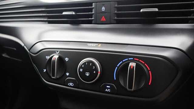 Hyundai BAYON 1.0 T-GDi MHEV SE Connect SUV 5dr Petrol Hybrid Manual Euro 6 (s/s) (100 ps)