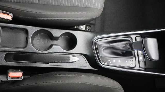 Hyundai i20 1.0 T-GDi MHEV SE Connect Hatchback 5dr Petrol Hybrid DCT Euro 6 (s/s) (100 ps)