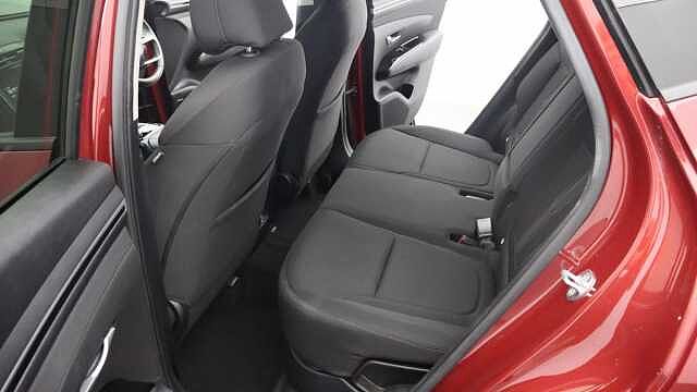 Hyundai TUCSON 1.6 h T-GDi Premium SUV 5dr Petrol Hybrid Auto Euro 6 (s/s) (230 ps)