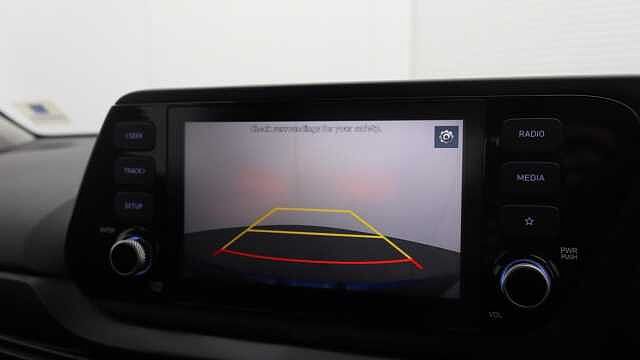 Hyundai i20 1.0 T-GDi MHEV SE Connect Hatchback 5dr Petrol Hybrid Manual Euro 6 (s/s) (100 p