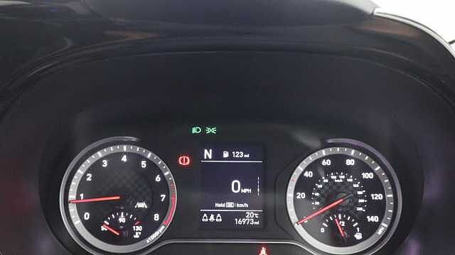 Hyundai i10 1.2 Premium Hatchback 5dr Petrol Auto Euro 6 (s/s) (84 ps)