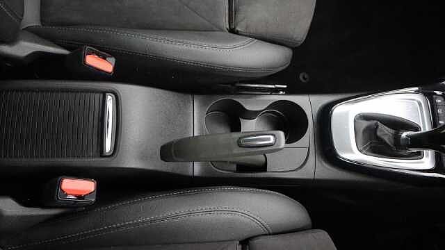 Vauxhall CROSSLAND 1.2 Turbo Ultimate SUV 5dr Petrol Auto Euro 6 (s/s) (130 ps) Red