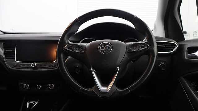 Vauxhall CROSSLAND 1.2 Turbo Ultimate SUV 5dr Petrol Auto Euro 6 (s/s) (130 ps) Red