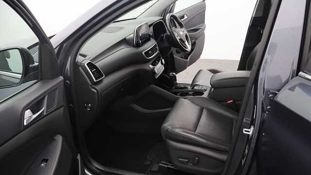 Hyundai TUCSON 1.6 T-GDi Premium SUV 5dr Petrol DCT Euro 6 (s/s) (177 ps)