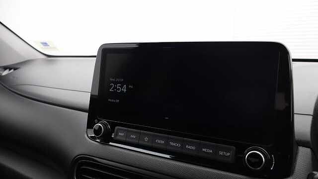 Hyundai KONA 1.6 h-GDi Premium SUV 5dr Petrol Hybrid DCT Euro 6 (s/s) (141 ps)