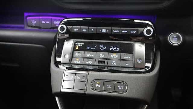 Hyundai INSTER Long Range 49kWh 02 SUV 5dr Electric Auto (115 ps)