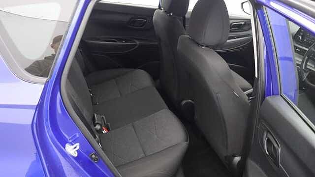 Hyundai BAYON 1.0 T-GDi MHEV SE Connect SUV 5dr Petrol Hybrid Manual Euro 6 (s/s) (100 ps)