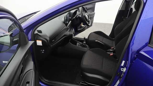 Hyundai BAYON 1.0 T-GDi MHEV SE Connect SUV 5dr Petrol Hybrid Manual Euro 6 (s/s) (100 ps)