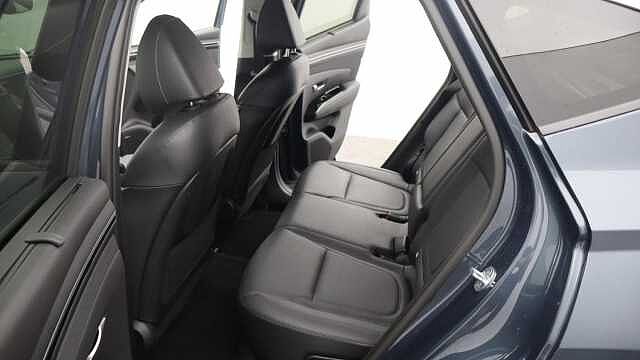 Hyundai TUCSON 1.6 h T-GDi 13.8kWh Ultimate SUV 5dr Petrol Plug-in Hybrid Auto 4WD Euro 6 (s/s)