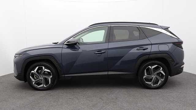 Hyundai TUCSON 1.6 h T-GDi 13.8kWh Ultimate SUV 5dr Petrol Plug-in Hybrid Auto 4WD Euro 6 (s/s)