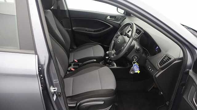 Hyundai i20 1.2 SE Launch Edition Hatchback 5dr Petrol Manual Euro 6 (s/s) (84 ps)