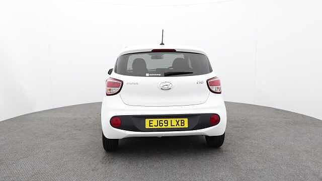 Hyundai i10 1.0 Premium Hatchback 5dr Petrol Manual Euro 6 (67 ps)
