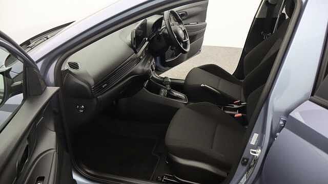 Hyundai BAYON 1.0 T-GDi Advance SUV 5dr Petrol DCT Euro 6 (s/s) (100 ps)