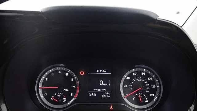 Hyundai i10 1.0 Premium Hatchback 5dr Petrol Manual Euro 6 (s/s) (67 ps)