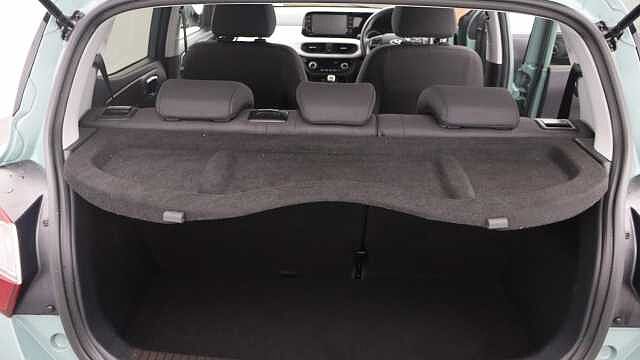 Hyundai i10 1.0 Premium Hatchback 5dr Petrol Manual Euro 6 (s/s) (67 ps)