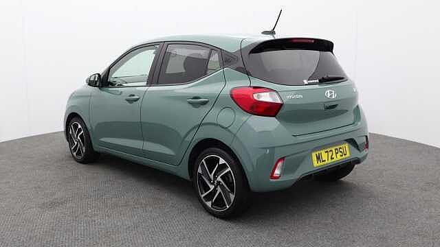 Hyundai i10 1.0 Premium Hatchback 5dr Petrol Manual Euro 6 (s/s) (67 ps)