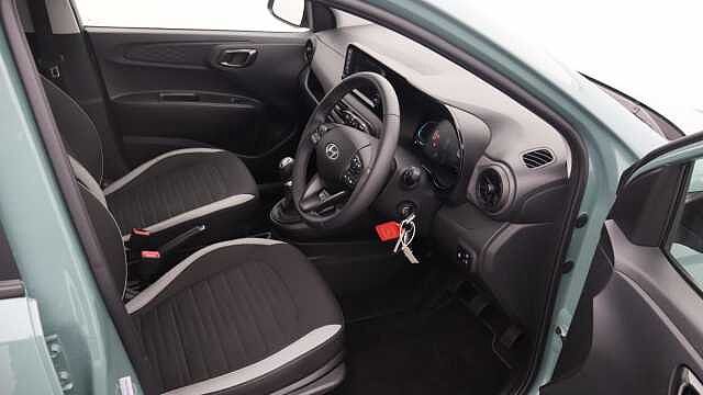 Hyundai i10 1.0 Advance Hatchback 5dr Petrol Manual Euro 6 (s/s) (63 ps)