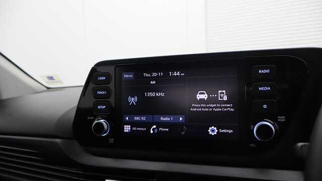 Hyundai BAYON 1.0 T-GDi MHEV SE Connect SUV 5dr Petrol Hybrid Manual Euro 6 (s/s) (100 ps) Red