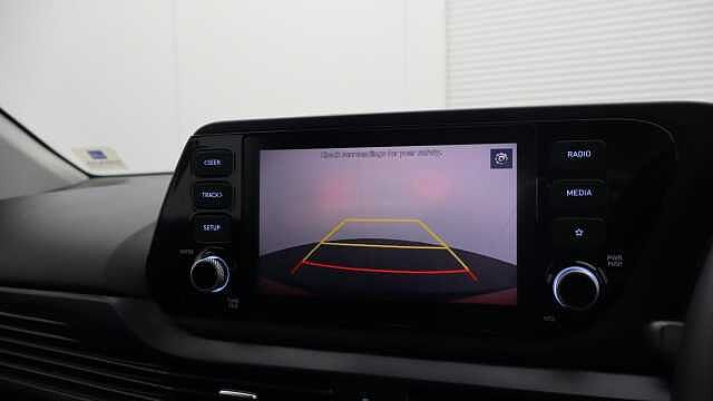 Hyundai BAYON 1.0 T-GDi MHEV SE Connect SUV 5dr Petrol Hybrid Manual Euro 6 (s/s) (100 ps) Red