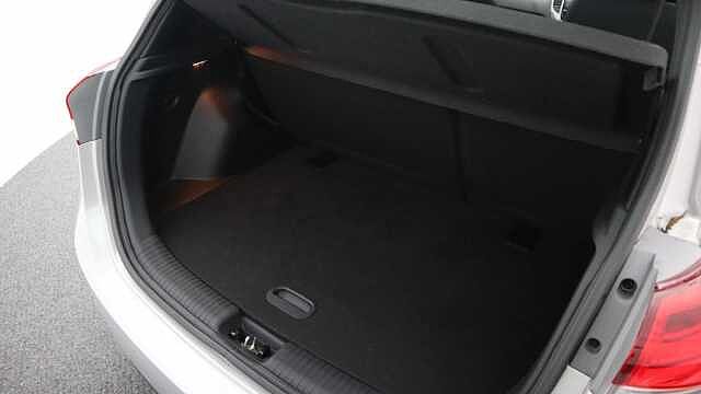 Hyundai ix20 1.6 SE Hatchback 5dr Petrol Auto Euro 6 (125 ps)