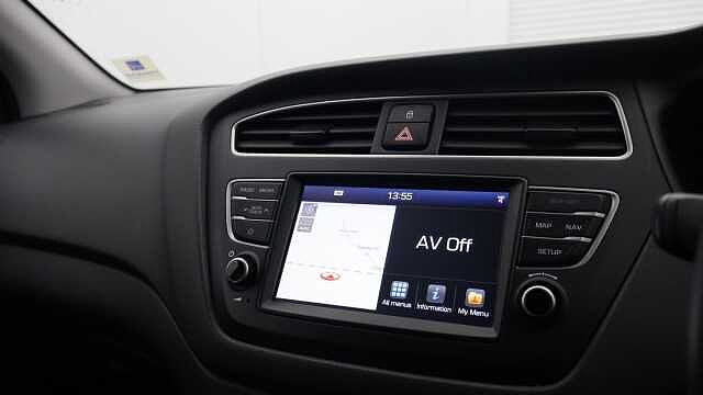 Hyundai i20 1.2 Play Hatchback 5dr Petrol Manual Euro 6 (s/s) (84 ps)