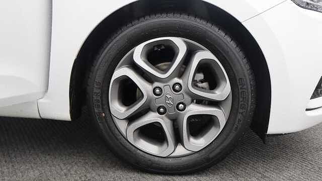 Hyundai i20 1.2 Play Hatchback 5dr Petrol Manual Euro 6 (s/s) (84 ps)