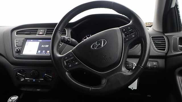 Hyundai i20 1.2 Play Hatchback 5dr Petrol Manual Euro 6 (s/s) (84 ps)