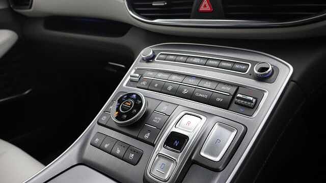 Hyundai Santa Fe 2.2 CRDi Ultimate SUV 5dr Diesel DCT 4WD Euro 6 (s/s) (193 ps)