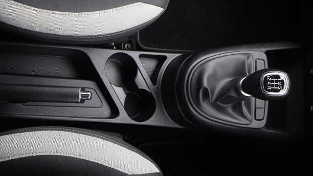 Hyundai I10 1.2 Advance Hatchback 5dr Petrol Manual Euro 6 (s/s) (84 ps) Green