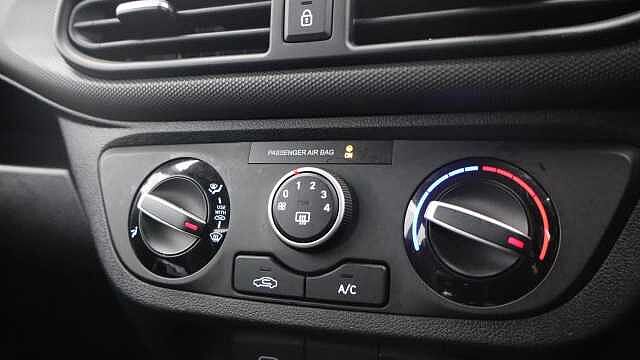 Hyundai I10 1.2 Advance Hatchback 5dr Petrol Manual Euro 6 (s/s) (84 ps) Green