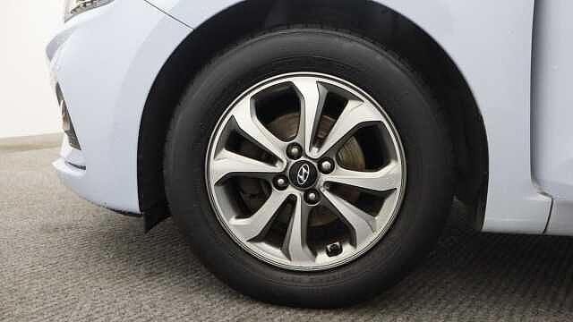 Hyundai i20 1.2 SE Launch Edition Hatchback 5dr Petrol Manual Euro 6 (s/s) (84 ps)