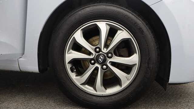 Hyundai i20 1.2 SE Launch Edition Hatchback 5dr Petrol Manual Euro 6 (s/s) (84 ps)