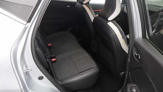 Renault CAPTUR 1.0 TCe techno SUV 5dr Petrol Manual Euro 6 (s/s) (90 ps) Grey