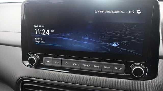 Hyundai KONA 1.6 h-GDi Ultimate SUV 5dr Petrol Hybrid DCT Euro 6 (s/s) (141 ps)