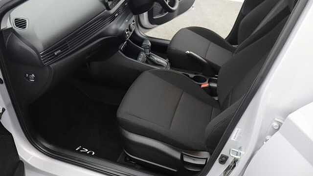 Hyundai i20 1.0 T-GDi Advance Hatchback 5dr Petrol DCT Euro 6 (s/s) (100 ps)