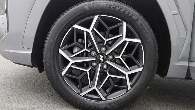 Hyundai TUCSON 1.6 h T-GDi N Line S SUV 5dr Petrol Hybrid Auto Euro 6 (s/s) (230 ps) Grey