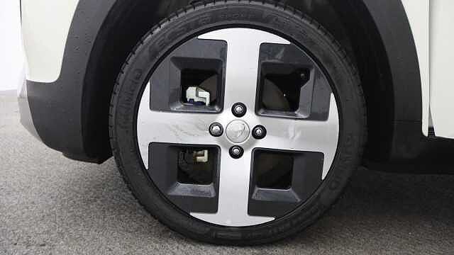 Hyundai INSTER Long Range 49kWh 02 SUV 5dr Electric Auto (115 ps)