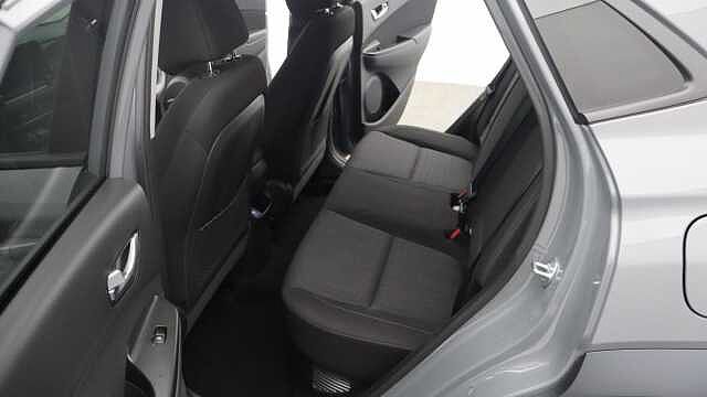 Hyundai KONA 1.6 h-GDi Premium SUV 5dr Petrol Hybrid DCT Euro 6 (s/s) (141 ps)
