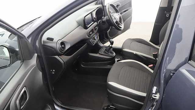 Hyundai i10 1.2 SE Connect Hatchback 5dr Petrol Manual Euro 6 (s/s) (84 ps)