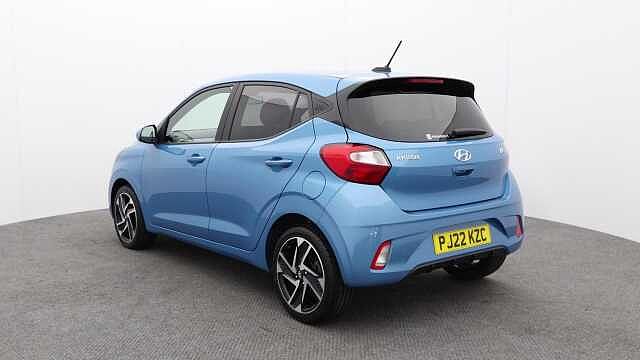 Hyundai i10 1.2 Premium Hatchback 5dr Petrol Auto Euro 6 (s/s) (84 ps)