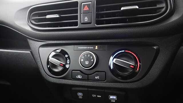 Hyundai i10 1.2 Advance Hatchback 5dr Petrol Manual Euro 6 (s/s) (79 ps)