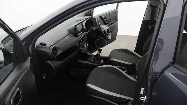 Hyundai i10 1.2 Advance Hatchback 5dr Petrol Manual Euro 6 (s/s) (79 ps)