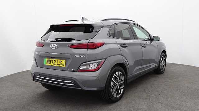 Hyundai KONA 39kWh Premium SUV 5dr Electric Auto (10.5kW Charger) (136 ps)