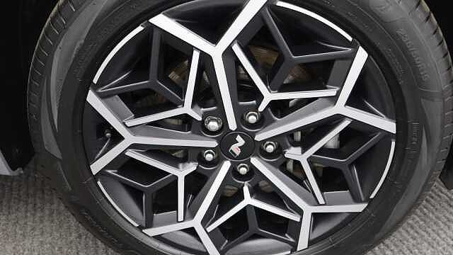 Hyundai TUCSON 1.6 h T-GDi N Line SUV 5dr Petrol Hybrid Auto Euro 6 (s/s) (230 ps)