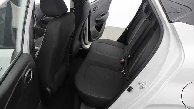 Hyundai I10 1.0 Advance Hatchback 5dr Petrol Manual Euro 6 (s/s) (63 ps) Grey