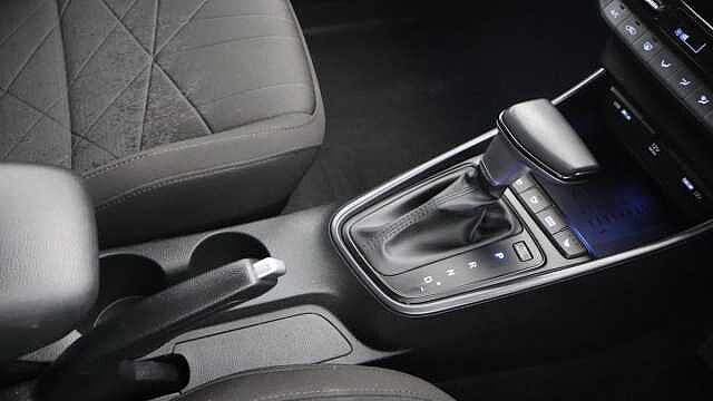 Hyundai BAYON 1.0 T-GDi MHEV Premium SUV 5dr Petrol Hybrid DCT Euro 6 (s/s) (100 ps)