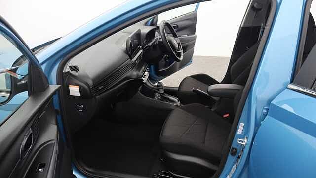 Hyundai BAYON 1.0 T-GDi MHEV Premium SUV 5dr Petrol Hybrid DCT Euro 6 (s/s) (100 ps)