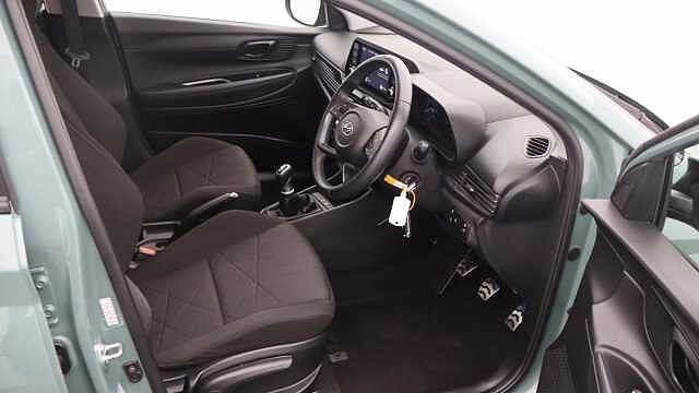 Hyundai BAYON 1.0 T-GDi MHEV SE Connect SUV 5dr Petrol Hybrid Manual Euro 6 (s/s) (100 ps)