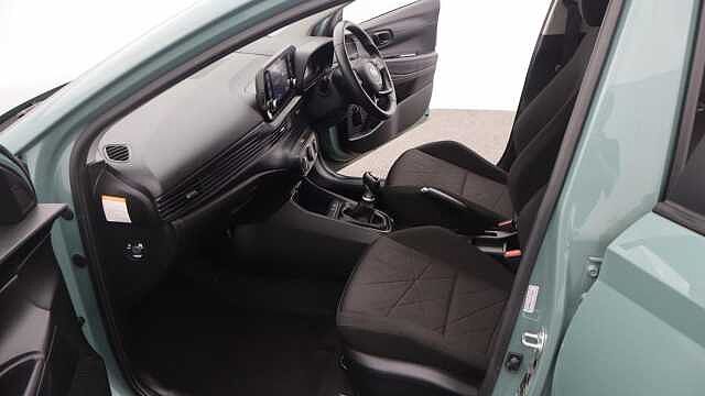 Hyundai BAYON 1.0 T-GDi MHEV SE Connect SUV 5dr Petrol Hybrid Manual Euro 6 (s/s) (100 ps)