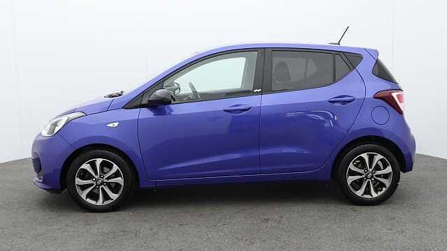 Hyundai I10 1.0 Play Hatchback 5dr Petrol Manual Euro 6 (67 ps) Blue